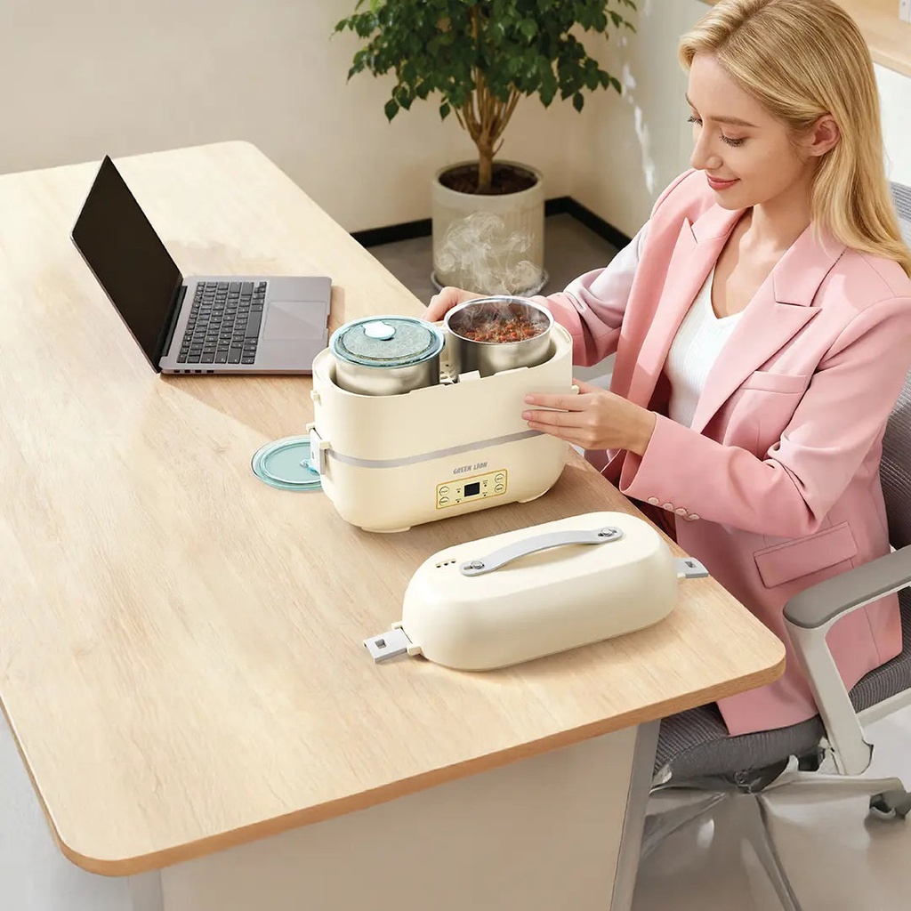 Side view of 2-liter capacity heating lunch box showing portable design and handle