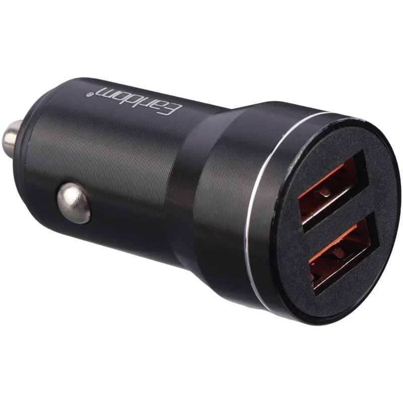 صورة مقربة لمنفذي USB على شاحن السيارة Earldom CC19 توضح قدرة الشحن